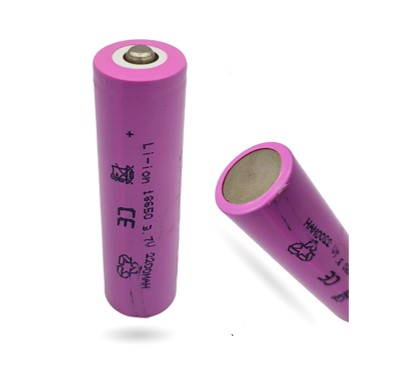 BATTERY RECHARGEABLE (2200mah)